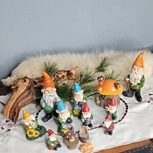 Vintage Multicolor Gnome Holiday Set